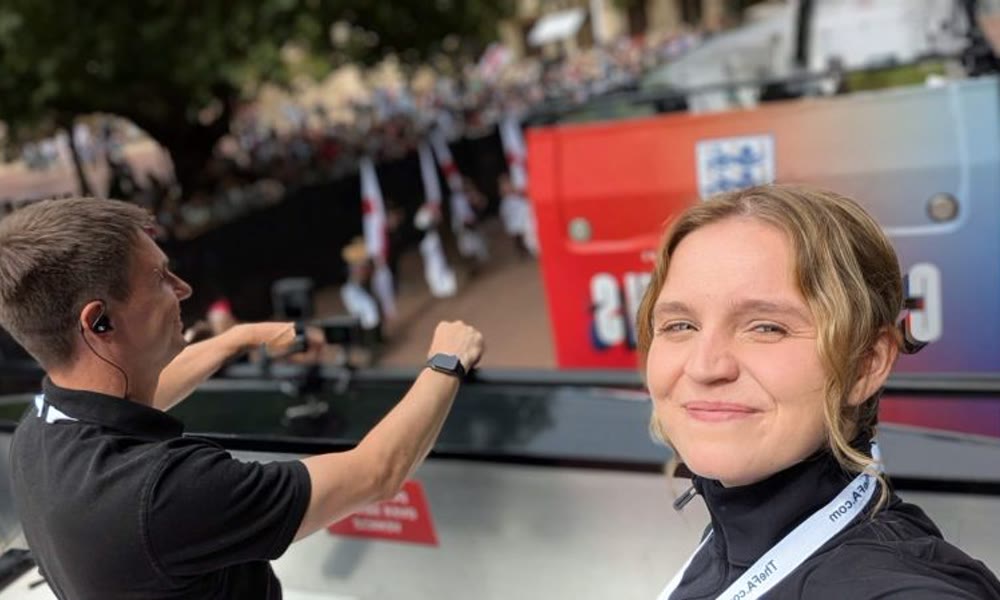 Live multi-camera coverage from the Lionesses Homecoming parade buses